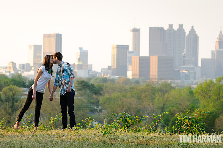 Atlanta engagement pictures with skyline view