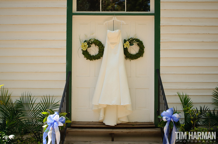 one room rural church wedding