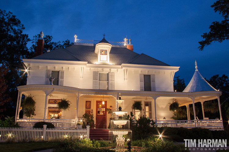 wedding ceremony and reception at the Higdon House Inn, Greensboro, GA